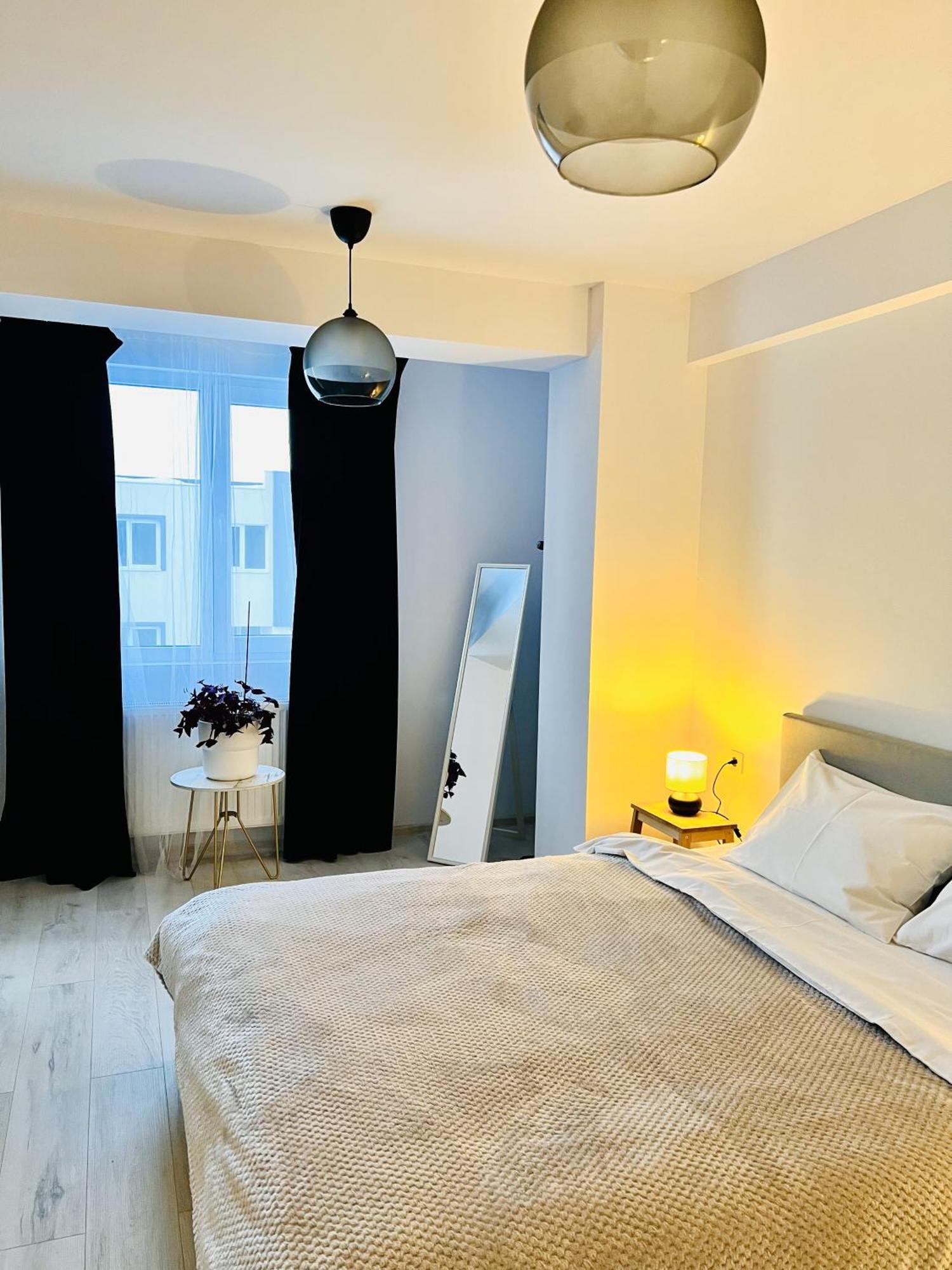 Airport Gardens Loft Lägenhet Otopeni Exteriör bild